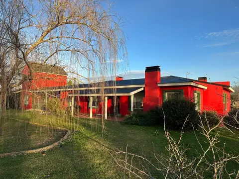 Casa en Venta en Lujan, USD 300.000