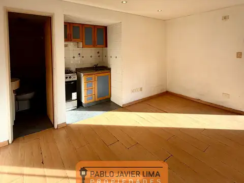 Departamento en Alquiler en Caseros, $ 350.000