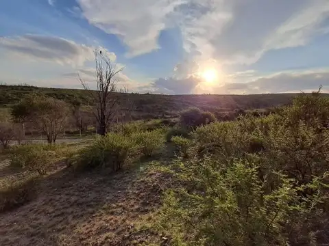 Venta lote country Altos de Carlos Paz 1209 m2