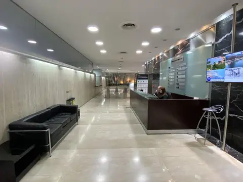 Oficinas en Alquiler-San Nicolas-Microcentro-Edifcio de Primera Categoria-Varios Pisos  Disponibles