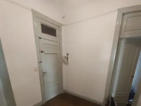 Departamento en Alquiler en Balvanera, $ 850.000