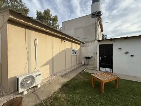 VENTA CASA 2 AMBIENTES - BARRIO PARQUE - DERQUI