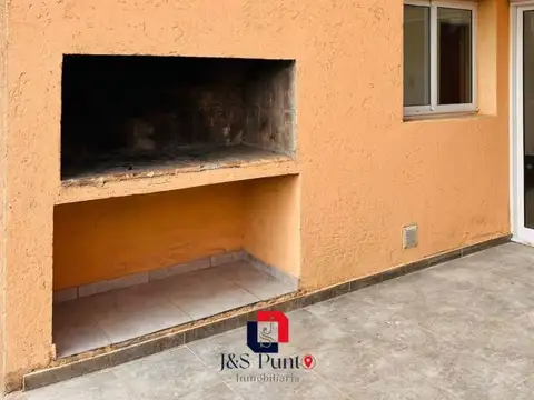 Casa en Alquiler en Barrio Norte, $ 1.200.000