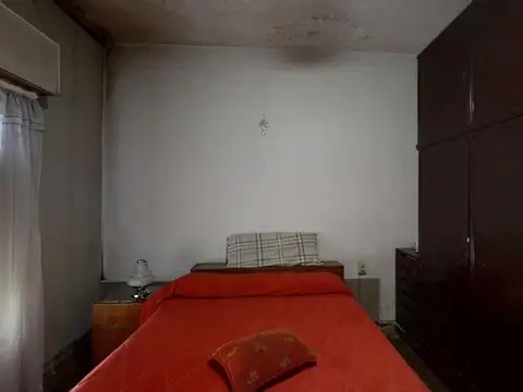 Casa en Venta de 3 Ambientes en Villa Adelina con Jardín