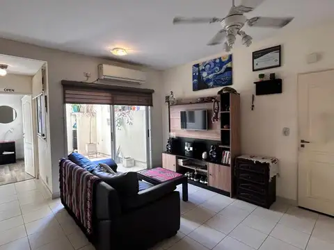 Depto Tipo Casa en Venta 9 años