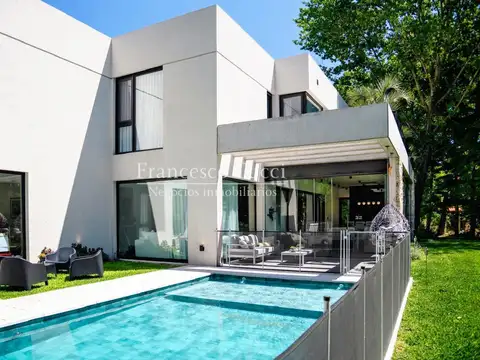 Casa en Venta en La Tradición, USD 650.000