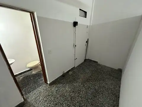 Local en Alquiler en Rafael Calzada, $ 350.000