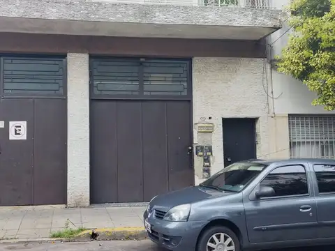 Galpón 180m2 S/Lote 8,66x21 