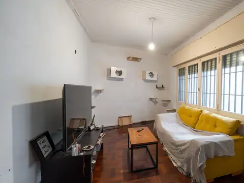 Depto Tipo Casa en Venta de 3 ambientes