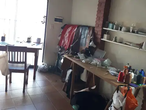 Local 20 m2 baño PB Fte. Sin Exp