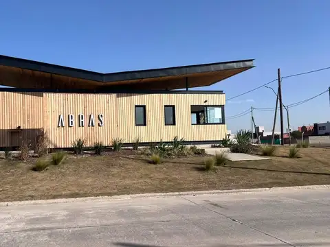 Terreno a la venta Abras de Manantiales