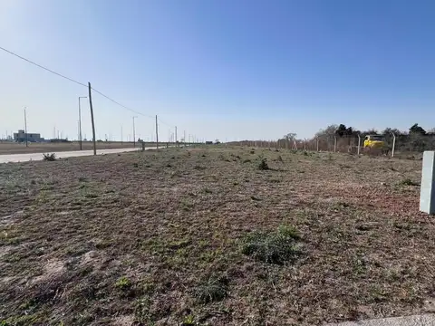 Terreno en Venta en Abras De Manantiales, USD 65.000