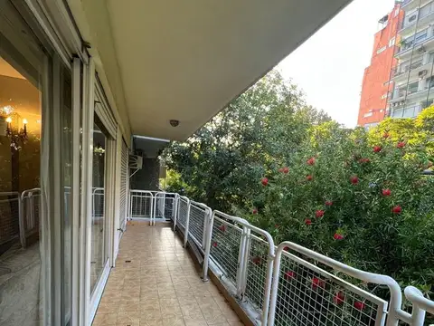 Cerviño 3900