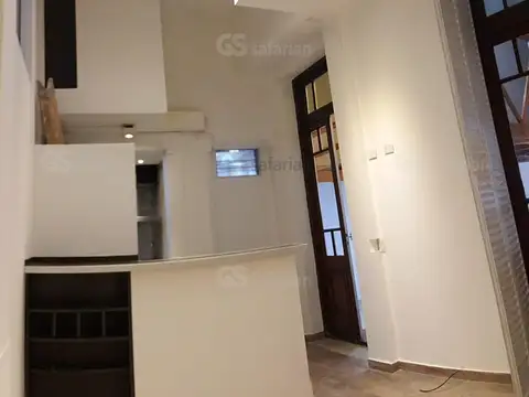 Depto Tipo Casa en Venta 60 años