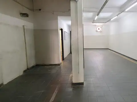 Local en Venta 60 años