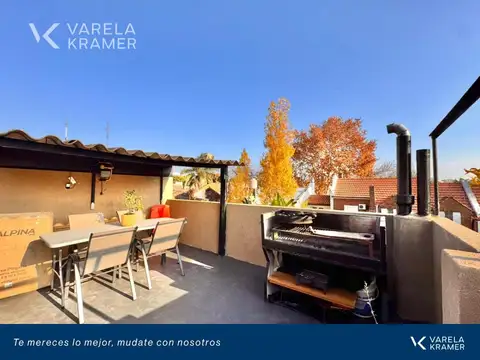Depto Tipo Casa en Venta 50 años