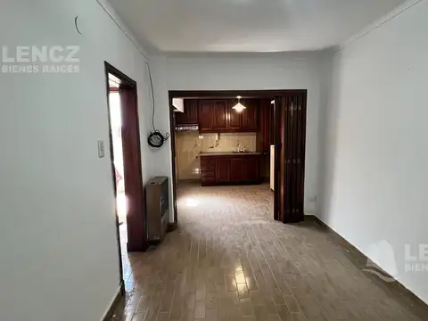 OPORTUNIDAD INVERSION , PH  EN VENTA DOS AMBIENTES CON PATIO - A UNA CUADRA DE AVENIDA LAS HERAS