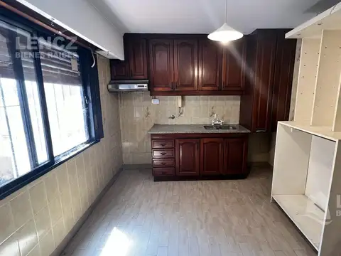 Depto Tipo Casa en Venta de 2 ambientes