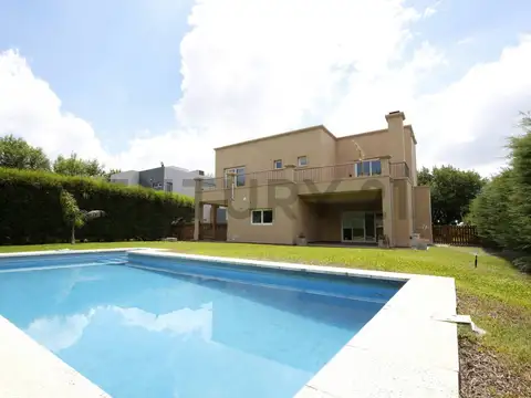 Barrancas de Iraola 100, Piso 0