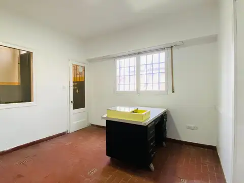 Galpón en alquiler | Más de 500 m² | impecable