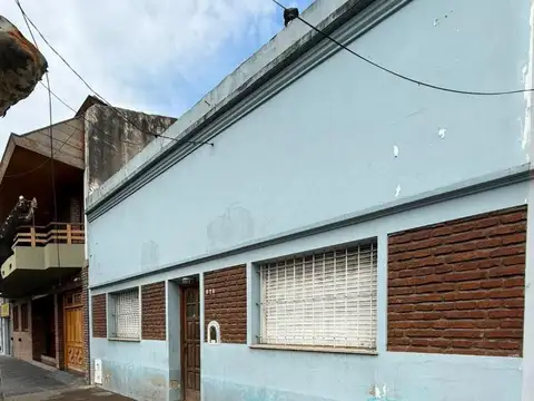 CASA TIPO PH A REFACCIONAR EN VENTA