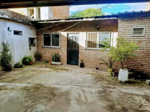 CASA INTERNA EN VENTA- BARRIO ALVEAR