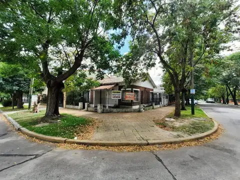 Ricardo Raul Alfonsin ( Ex Julio A Roca ) Al 900