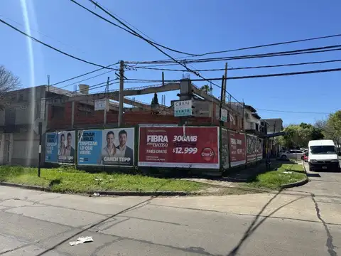 LOTE EN VENTA, ESQUINA COMERCIAL