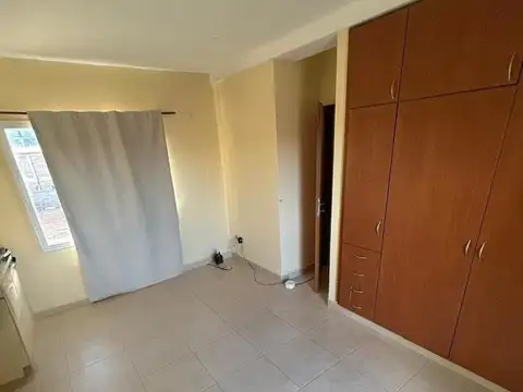 Depto Tipo Casa en Venta 8 años