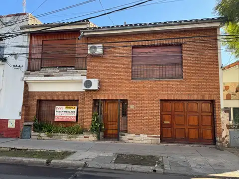Roque Saenz Peña  al 1700