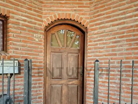 Calle Gabriela Mistral 1500, Piso 0