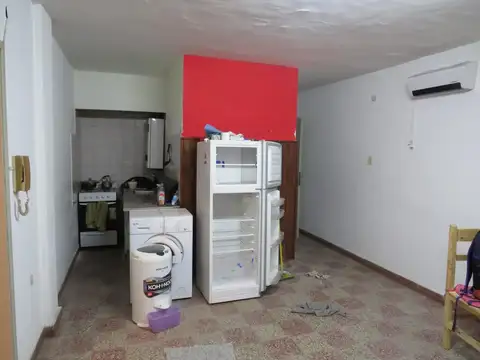 Departamento 2 ambientes con 8 baños