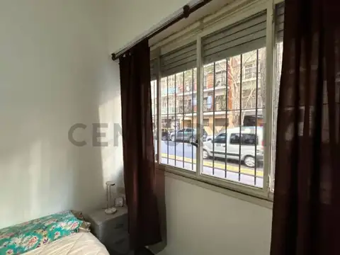 Venta Departamento 3 ambientes En Parque Rivadavia + Patio y Parrilla