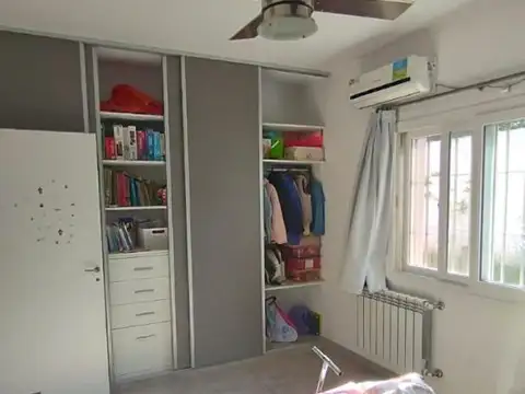 CASA EN VENTA 3 DORM