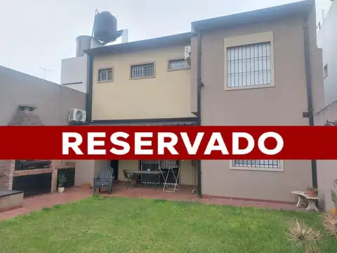 venta Casa 4 ambientes jardin garage apto credito