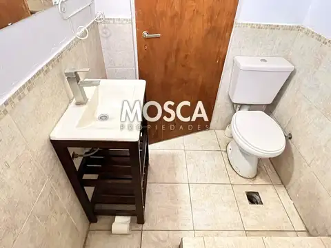 Casa en alquiler Moreno sur