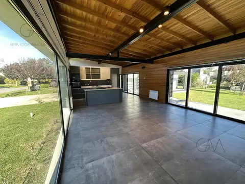 Casa en alquiler en Arenas del Sur