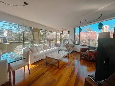 Venta Departamento 5 ambientes con 2 balcones, 2 cocheras y amenities - Caballito