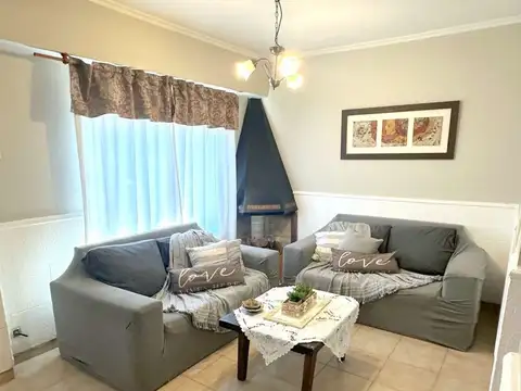ALVEAR, MARCELO T. DE 2200