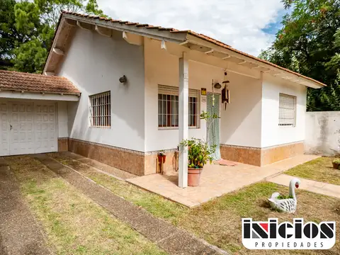 Chalet: Libres del Sur N° 1028 E/ Solis y Calvetti - El Silvio - C1071