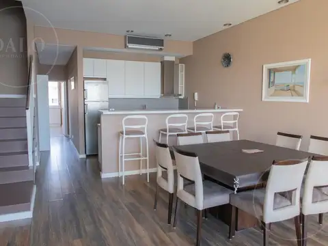 av de los lagos  al 6595 barrio Portezuelo