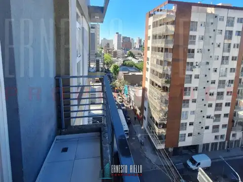 VENTA MONOAMBIENTE OFICINA / CONSULTORIO APTO PROFESIONAL, QUILMES CENTRO.