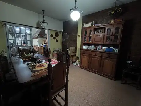 Casa en Venta con 1 cochera