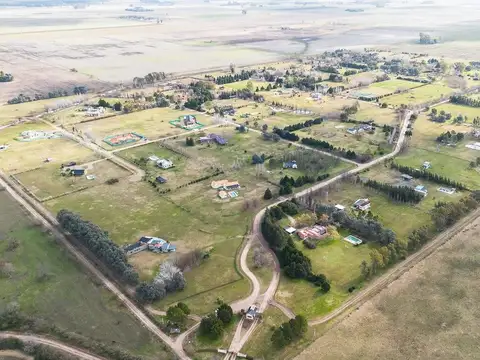 TERRENO DE 1 Ha EN VENTA - FINANCIA HASTA EL 70%