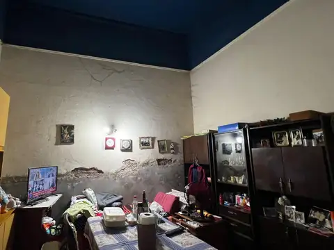Depto Tipo Casa en Venta 100 años