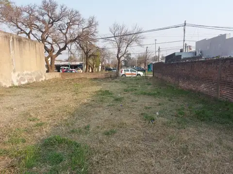 TERRENO SOBRE CALLE SARMIENTO, 520 M2