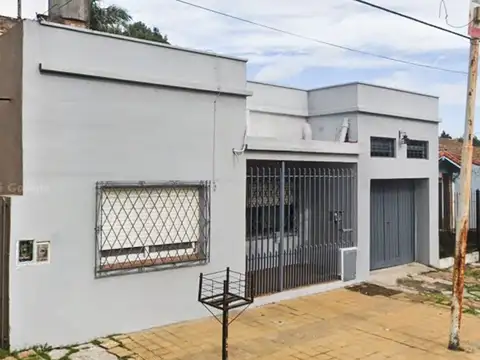 Casa 3 amb c/garage para 2 autos, quincho y pileta