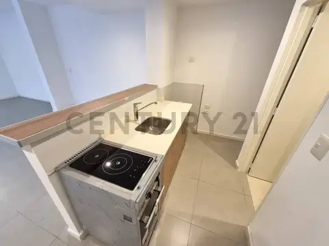 VENTA MONOAMBIENTE CON PATIO CABALLITO
