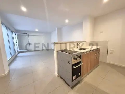 VENTA MONOAMBIENTE CON PATIO CABALLITO