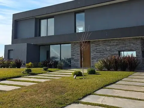 Alquiler Casa de 5 habitaciones La Alameda canning